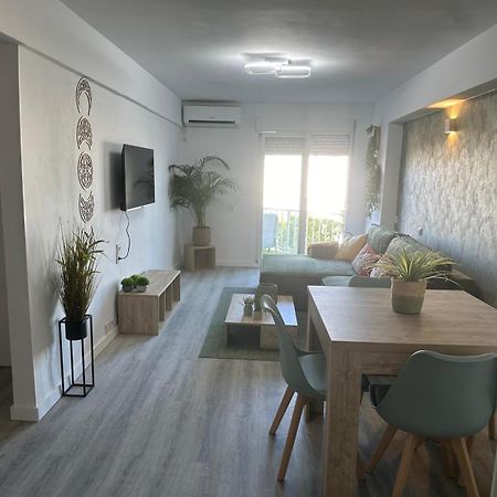 Acuario By Holiday Homes Malaga Benalmadena Exterior photo